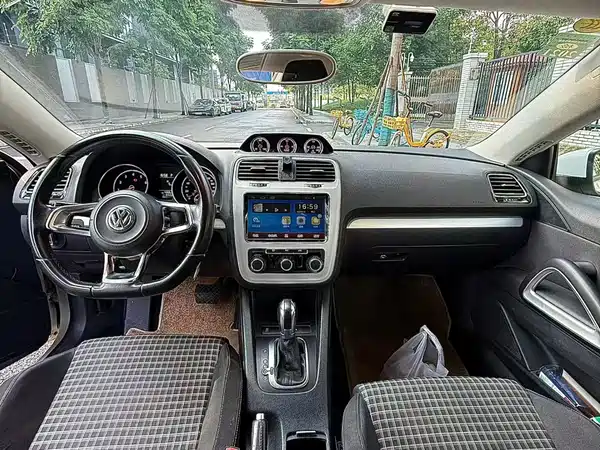 Volkswagen Scirocco 2015