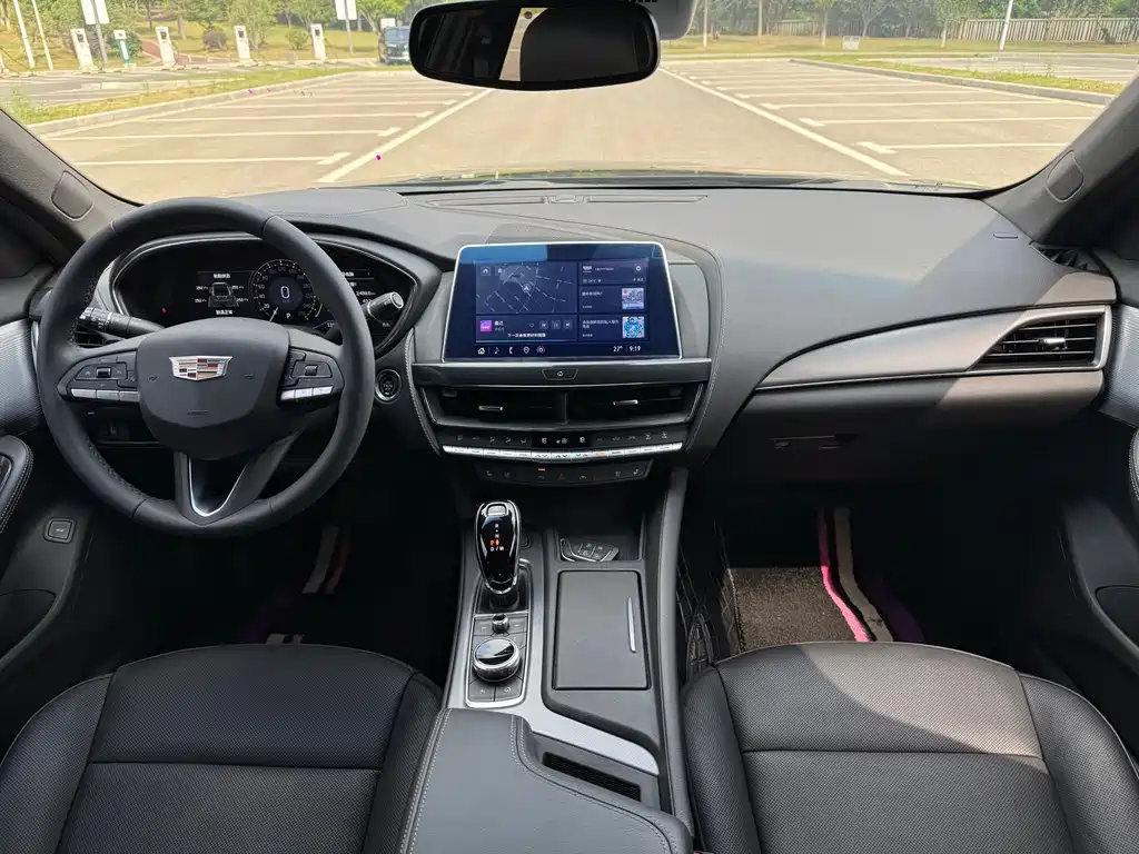 Cadillac CT5 2023 — фото 10