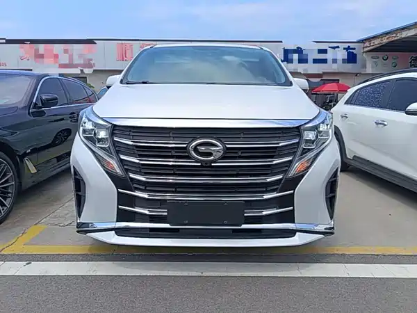 GAC Trumpchi M8 2022