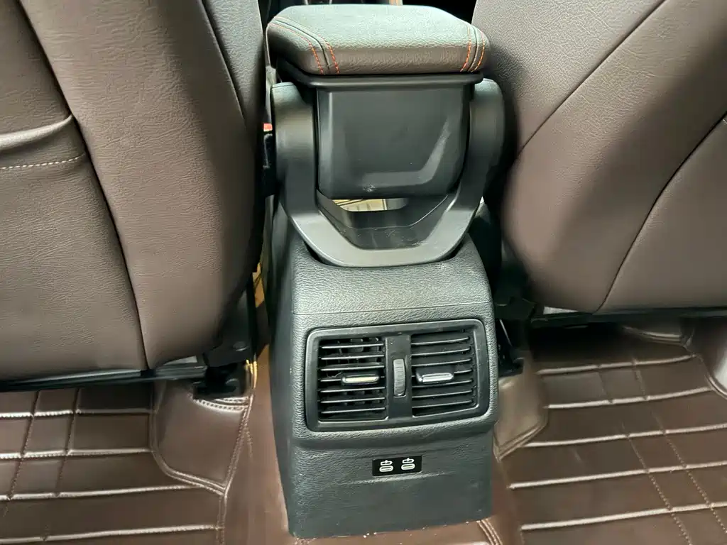 BMW X2 2022 — фото 14