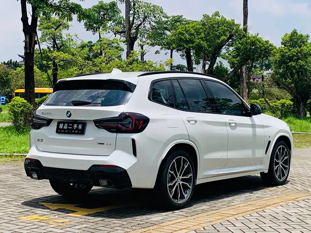 BMW X3 2021