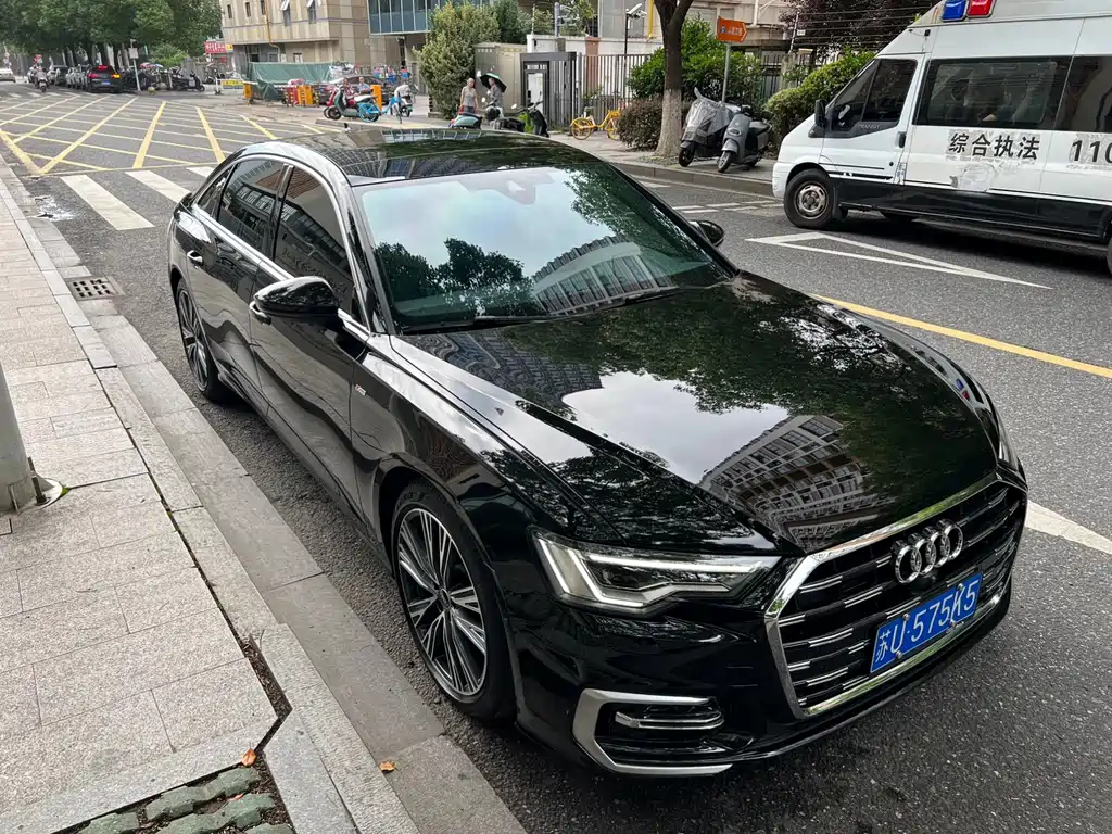 Audi A6L 2025 — фото 36