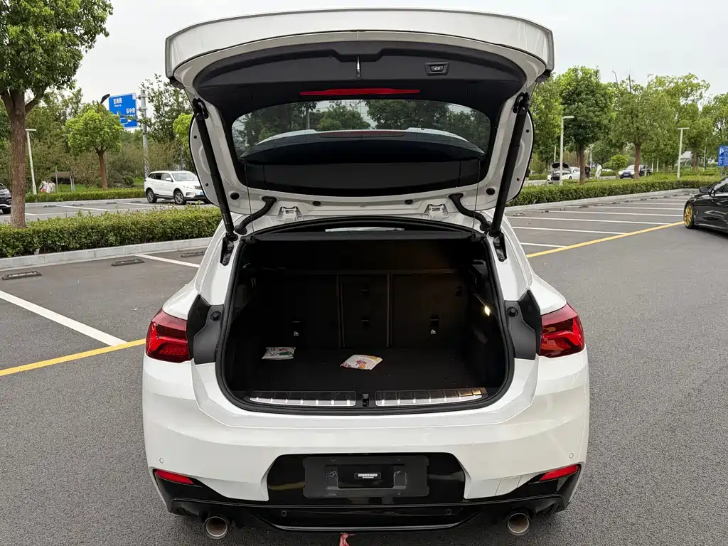 BMW X2 2022 — фото 18