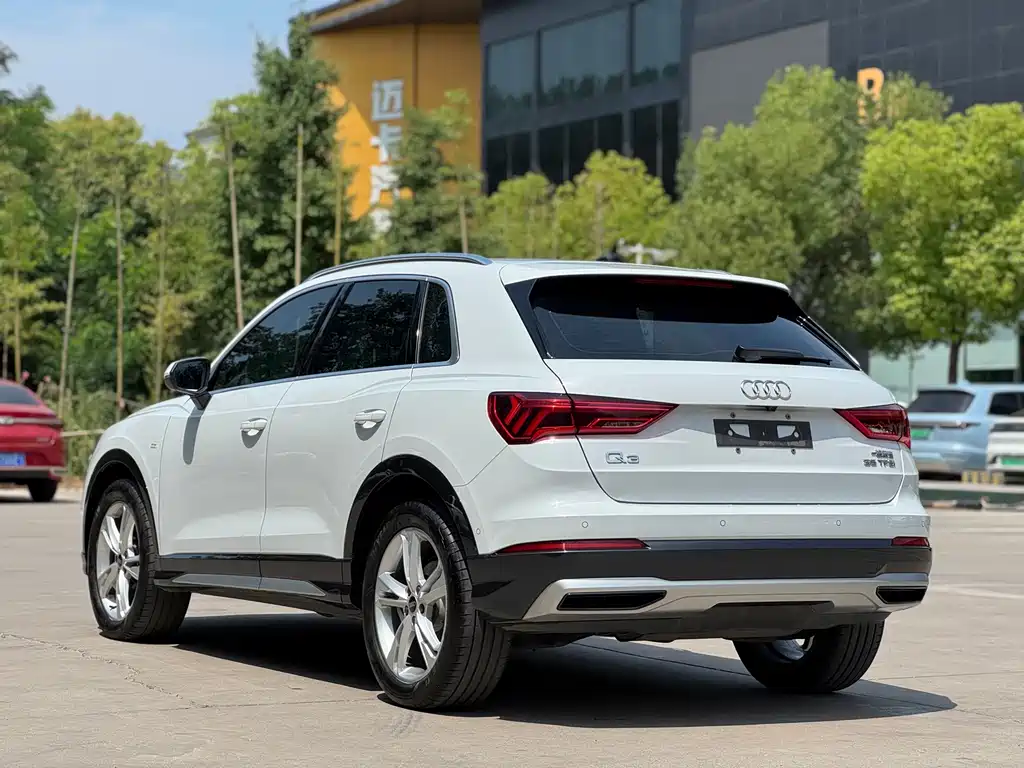 Audi Q3 2022