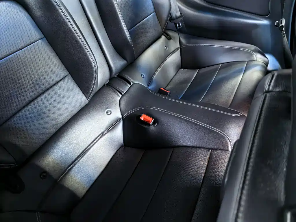 Ford Mustang 2020 — фото 12