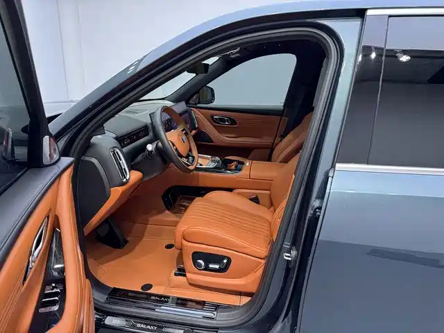 Geely Galaxy M9 2026 — фото 13