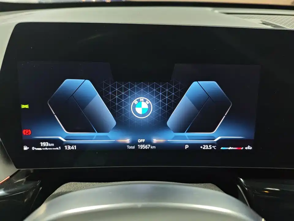 BMW X1 2024 — фото 8