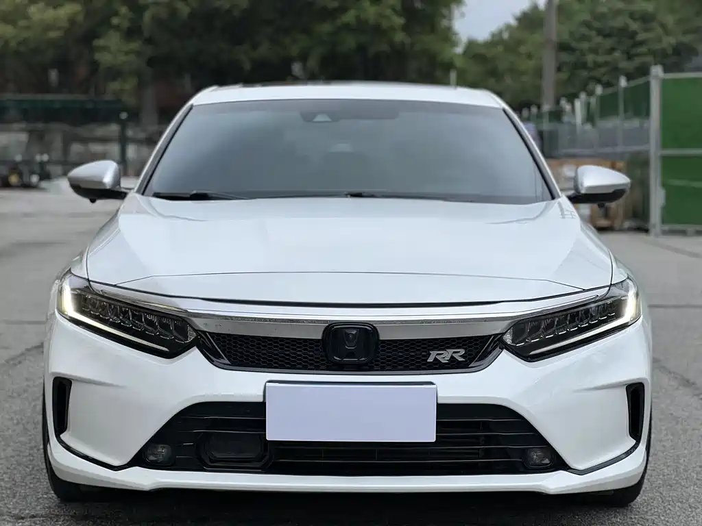Honda Inspire 2022 — фото 3