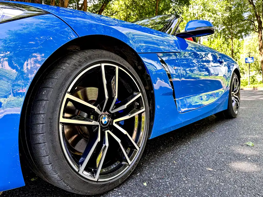 BMW Z4 2020 — фото 6