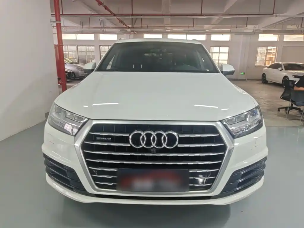 Audi Q7 2015 — фото 3