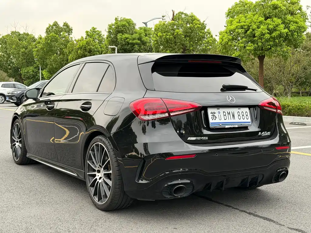Mercedes-Benz A-Class AMG 2023 — фото 9