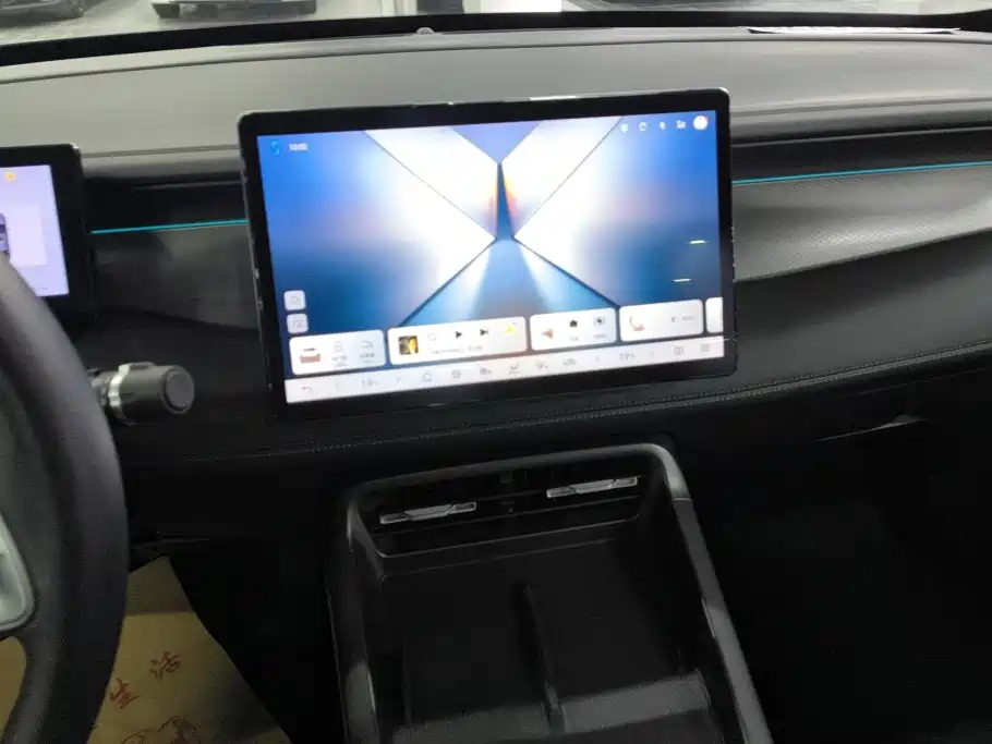 BYD Qin PLUS 2025 — фото 13