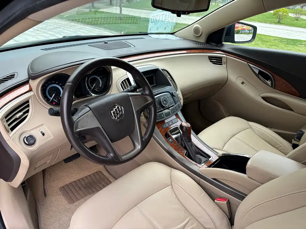 Buick LaCrosse 2013 — фото 11