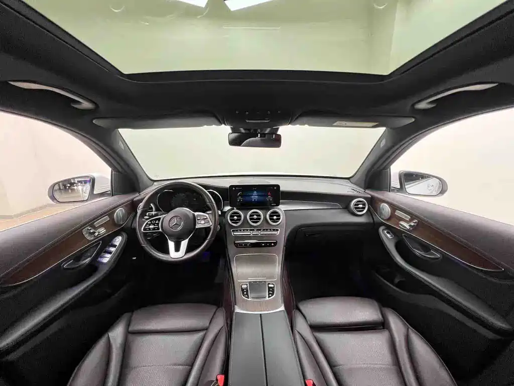 Mercedes-Benz GLC 2020 — фото 14