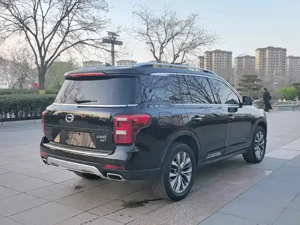 GAC Trumpchi GS8 2017