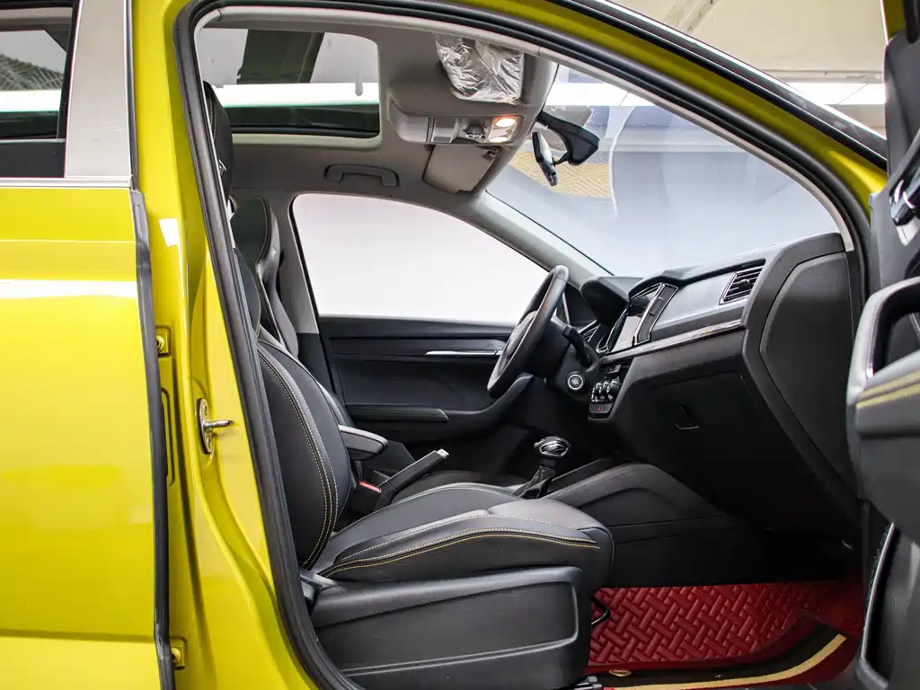 Skoda Kamiq 2021 — фото 13