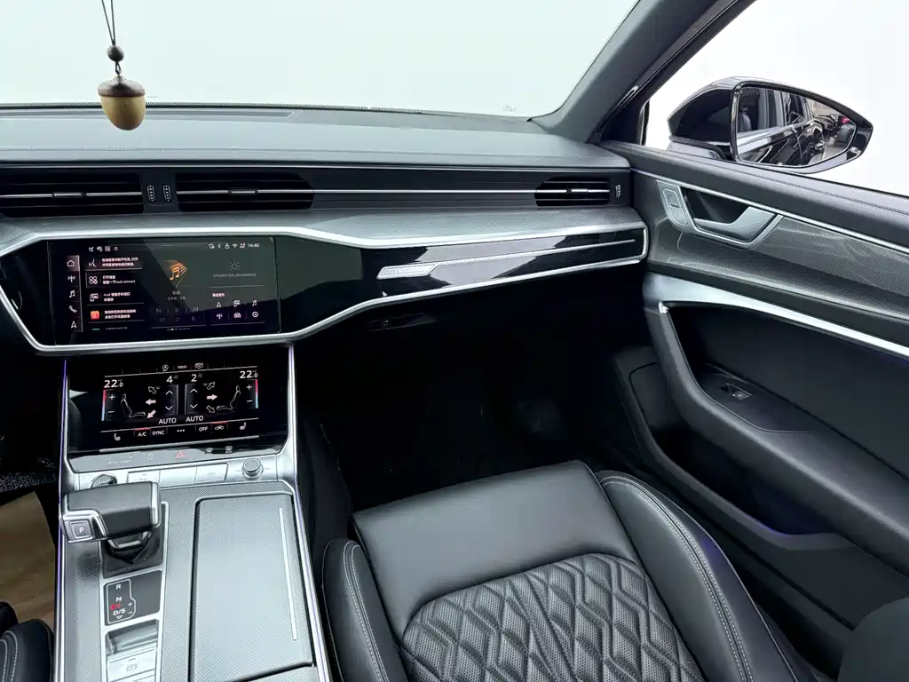 Audi A6L 2025 — фото 11