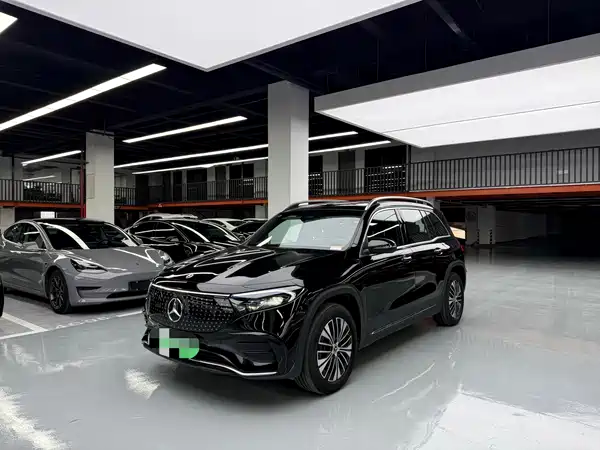 Mercedes-Benz EQB 2024
