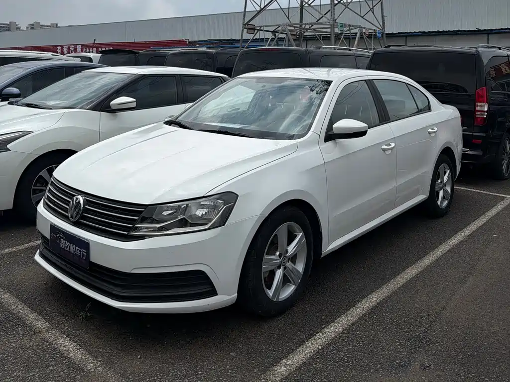 Volkswagen Lavida 2018 — фото 1