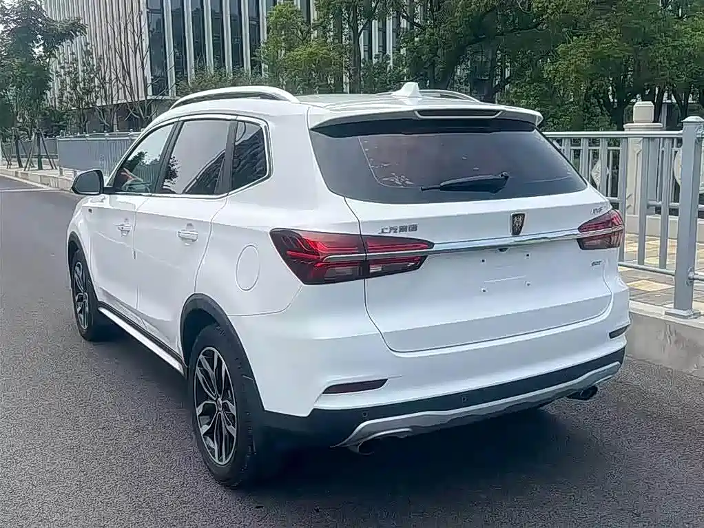 Roewe RX5 2018 — фото 10