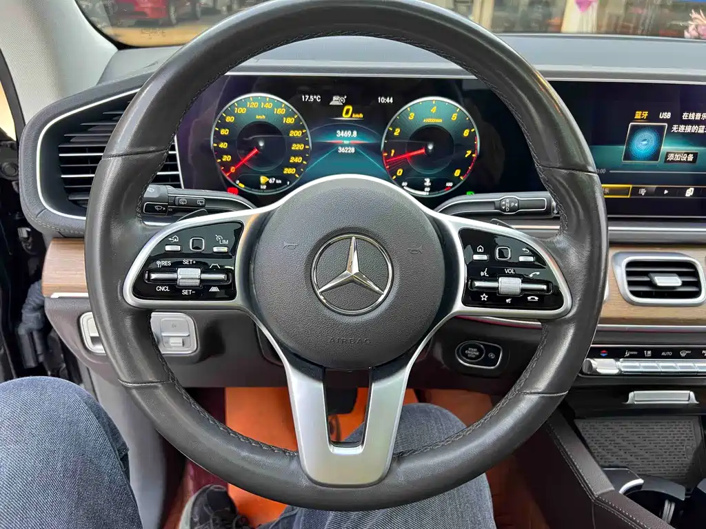 Mercedes-Benz GLE 2020 — фото 10
