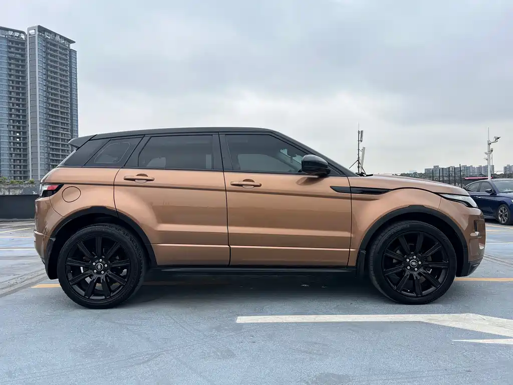 Land Rover Evoque 2014 — фото 7