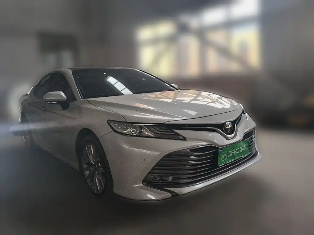 Toyota Camry 2020 — фото 3