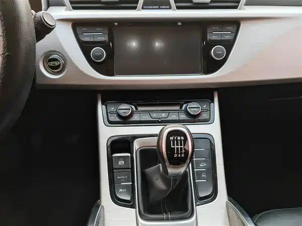 Geely Boyue 2018