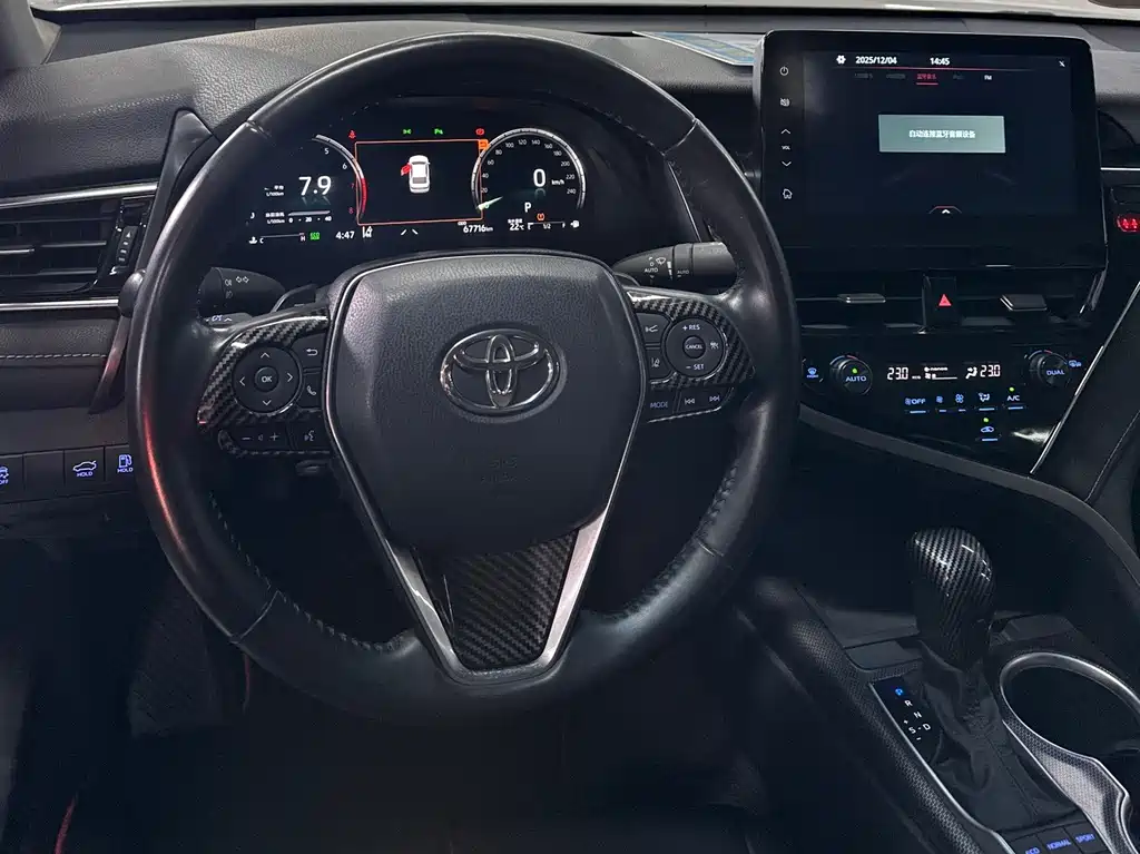 Toyota Camry 2021 — фото 20