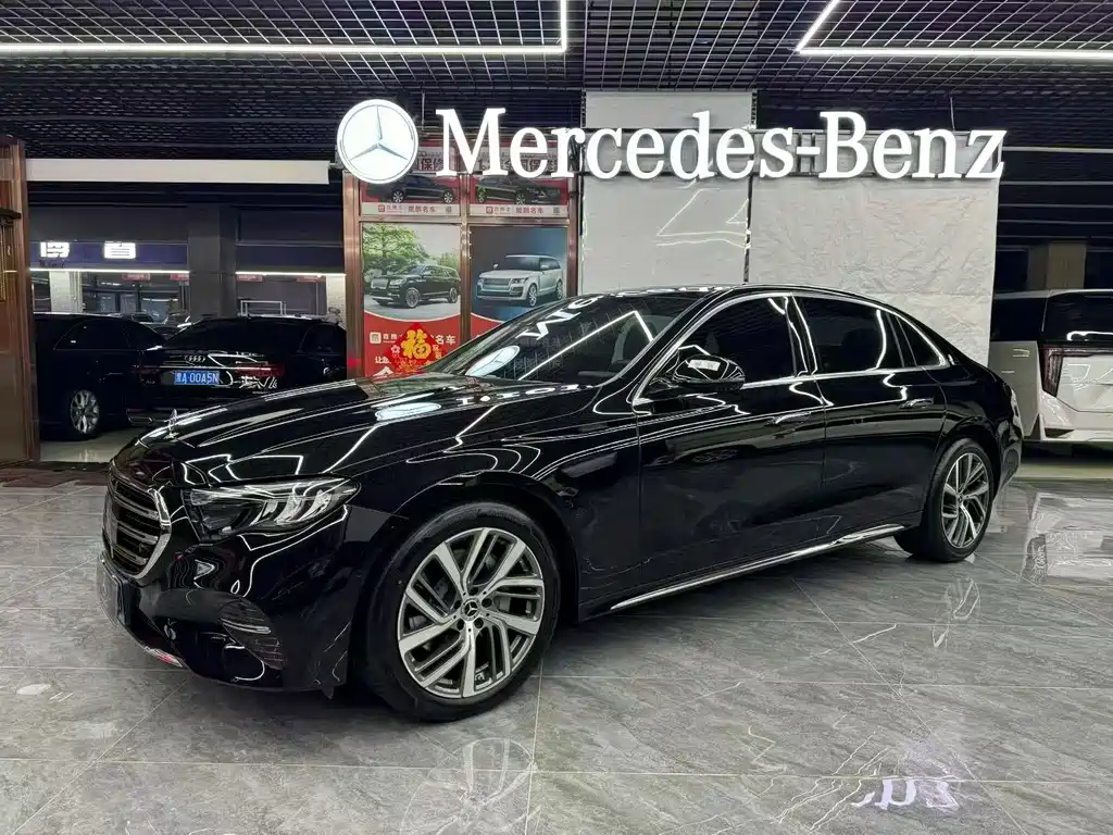 Mercedes-Benz E-Class 2024