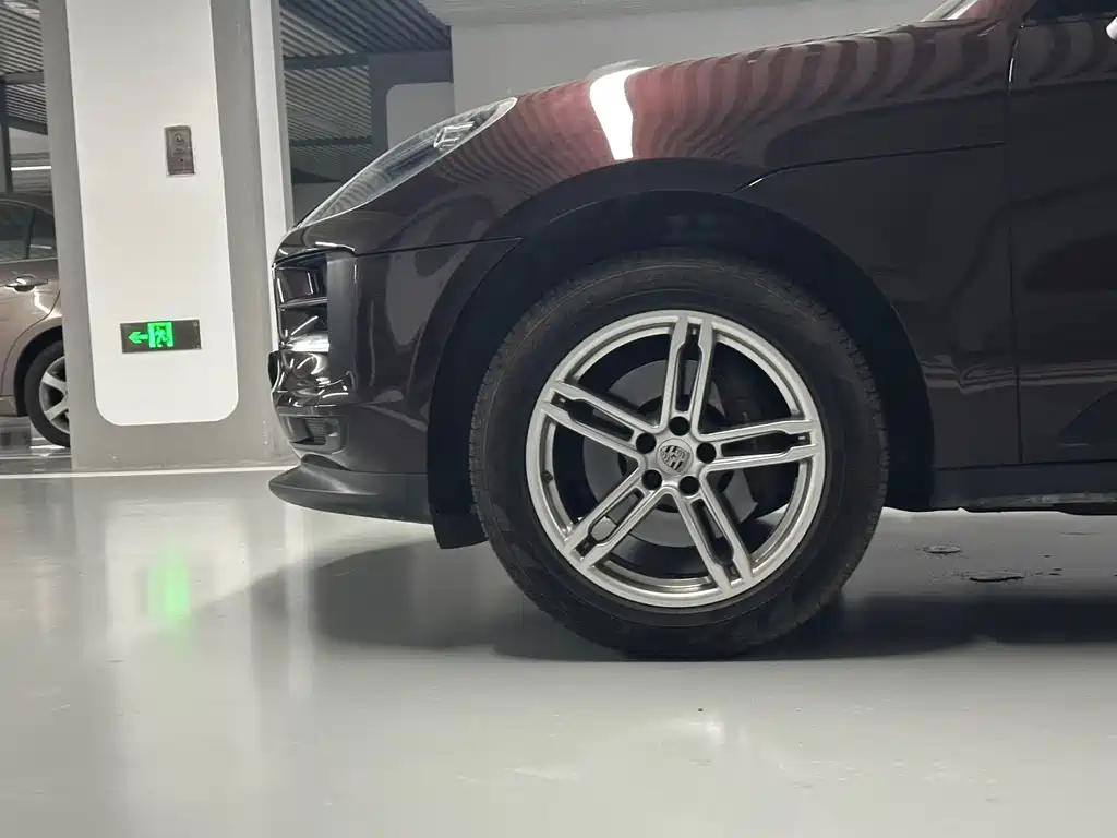 Porsche Macan 2020