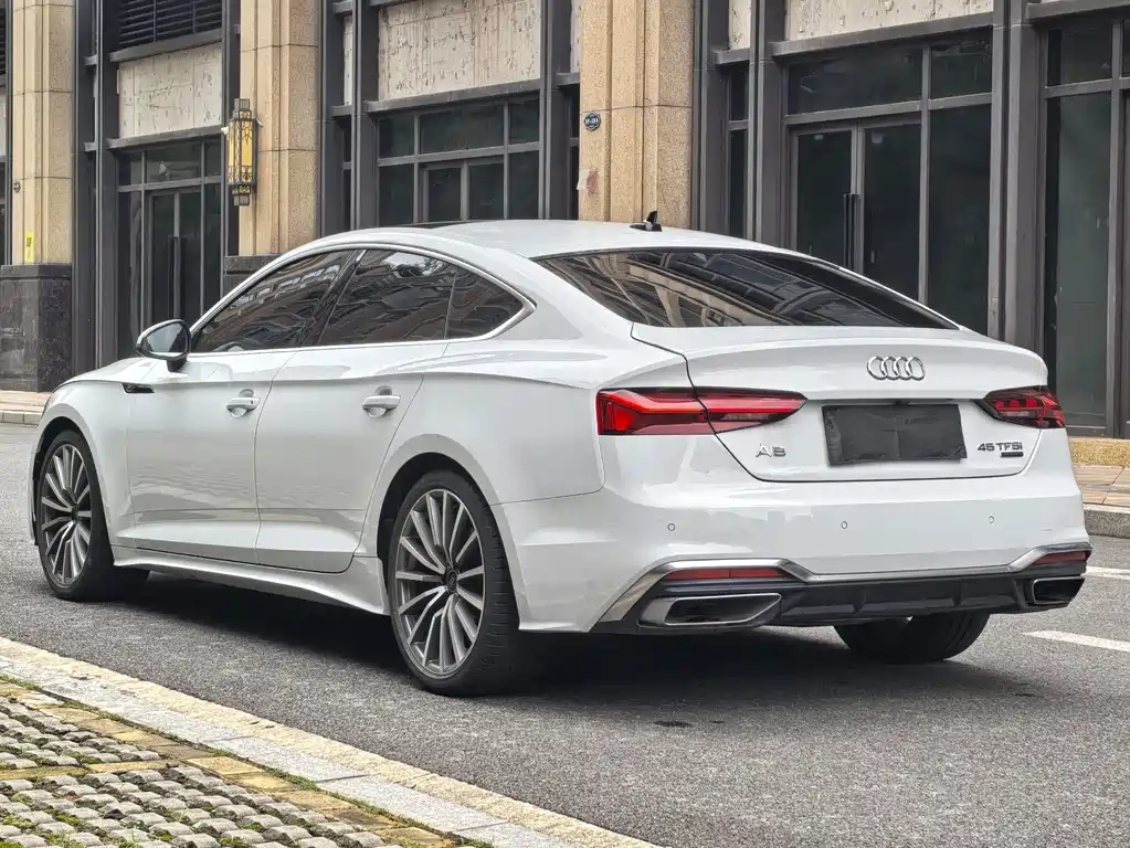Audi A5 2023 — фото 6