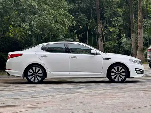 Kia K5 2013