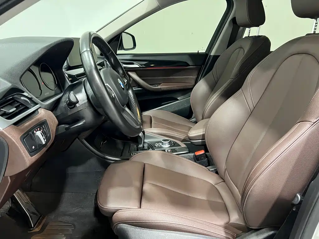 BMW X1 2021 — фото 10