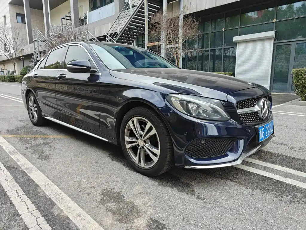 Mercedes-Benz C-Class 2015 — фото 3