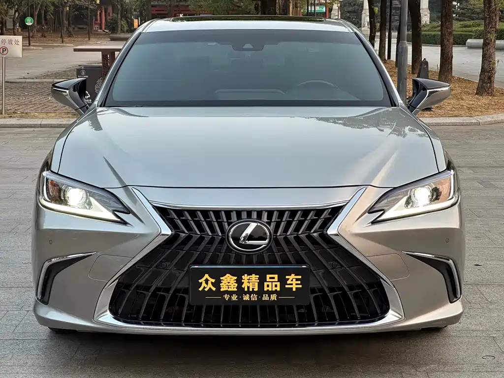 Lexus ES 2022 — фото 2