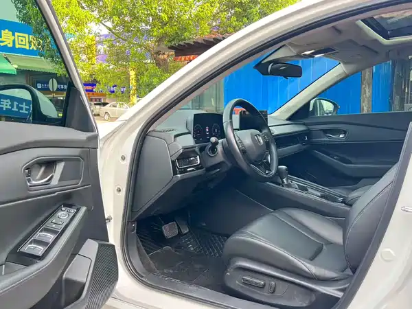 Honda Inspire 2024