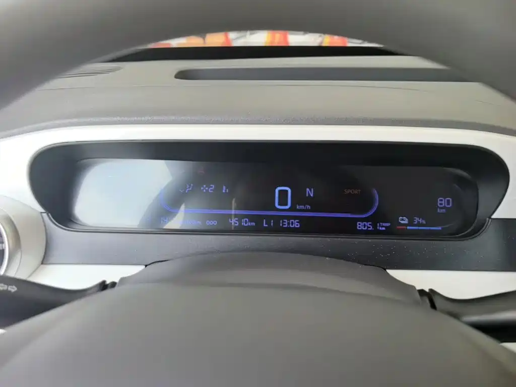 Geely Galaxy Panda 2025 — фото 12