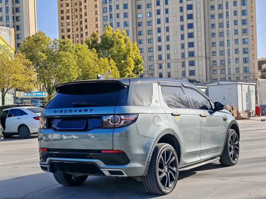 Land Rover Discovery Sport 2020 — фото 9