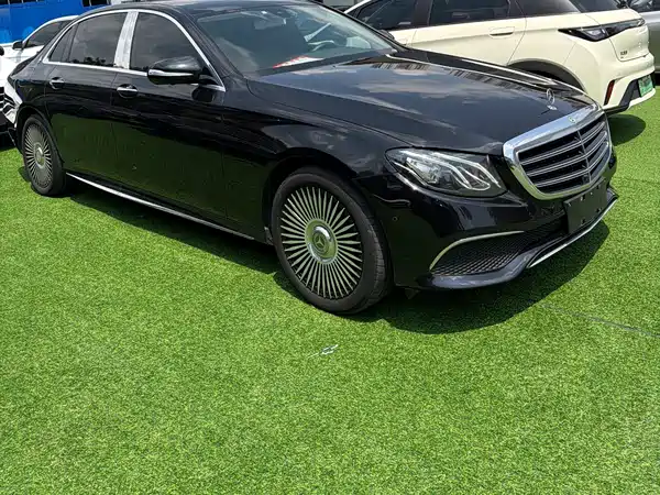 Mercedes-Benz E-Class 2019