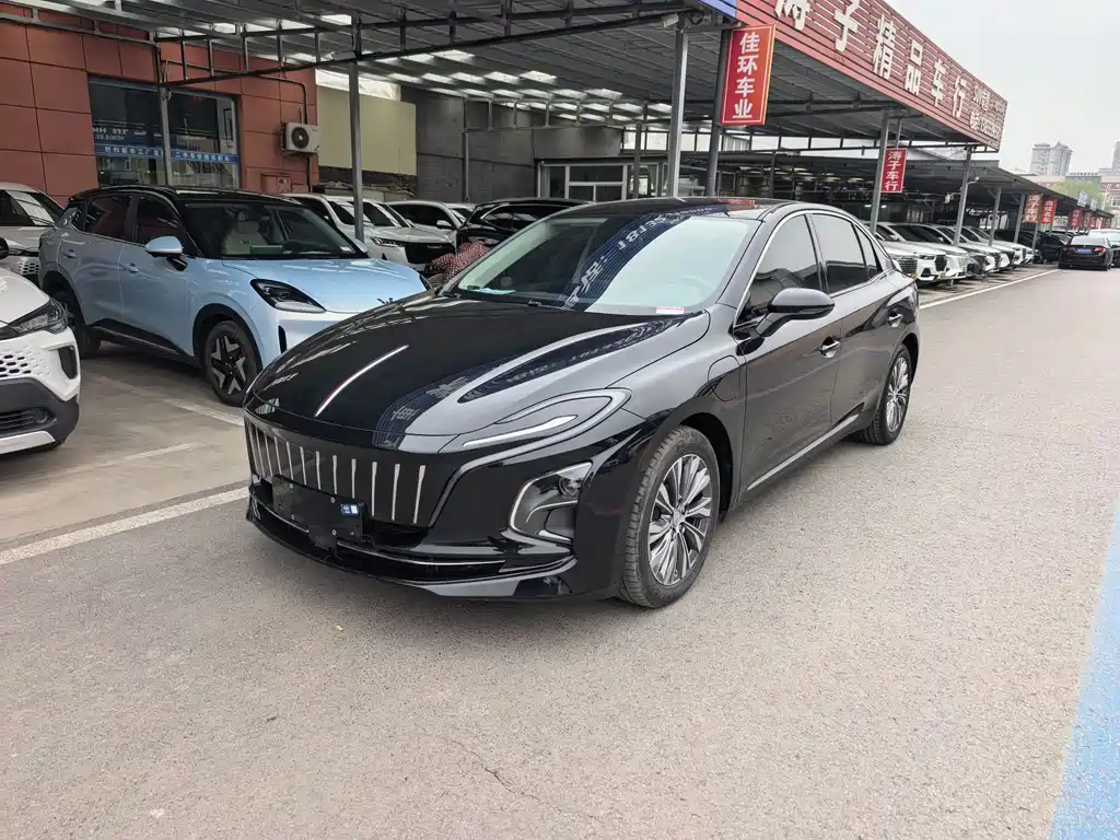 Hongqi E-QM5 2023 — фото 2