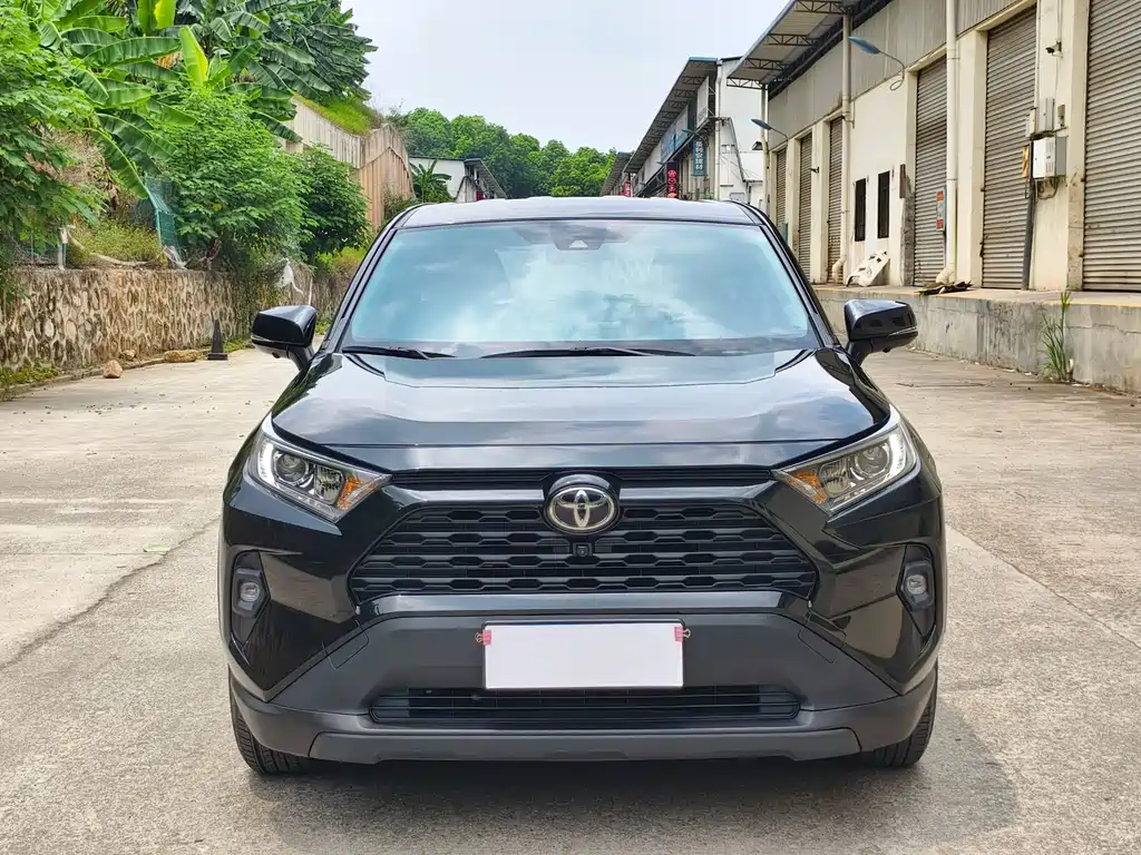 Toyota RAV4 2024