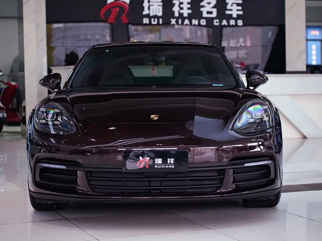Porsche Panamera 2017 — фото 2