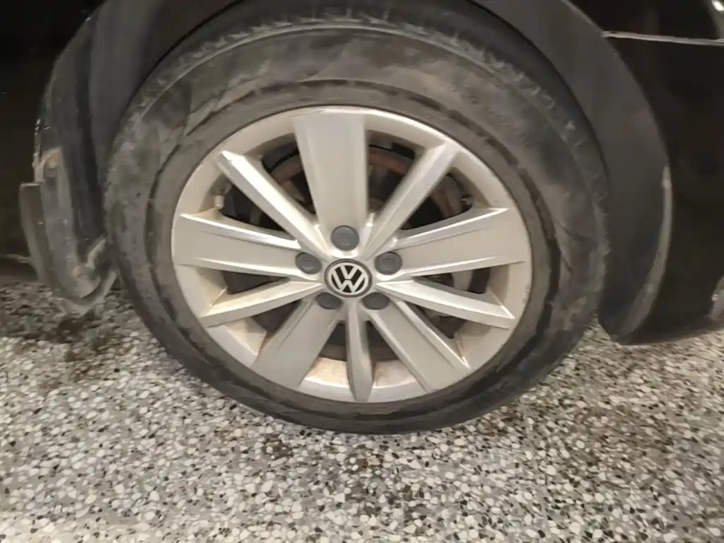 Volkswagen Jetta 2016 — фото 14