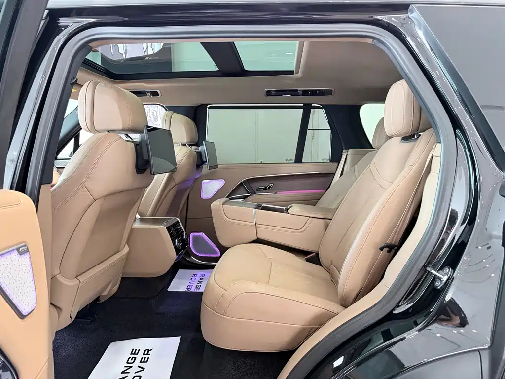 Land Rover Range Rover 2024 — фото 15