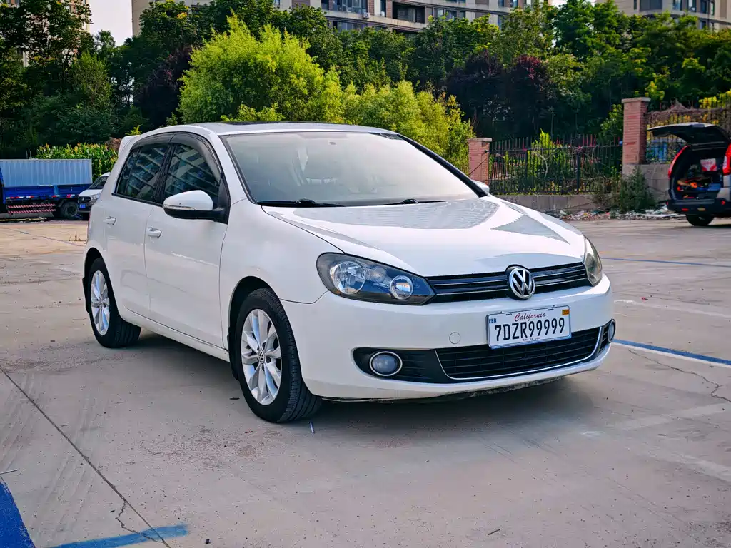 Volkswagen Golf 2014
