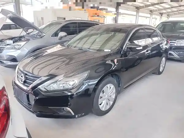 Nissan Teana 2018