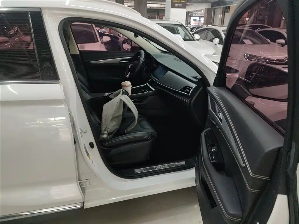 Changan CS85 COUPE 2019 — фото 20