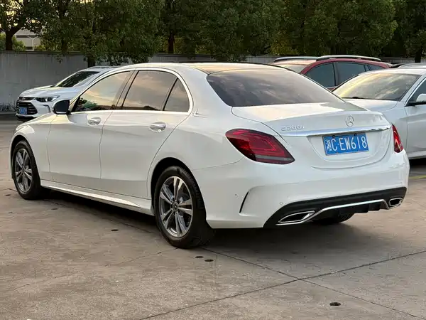 Mercedes-Benz C-Class 2021