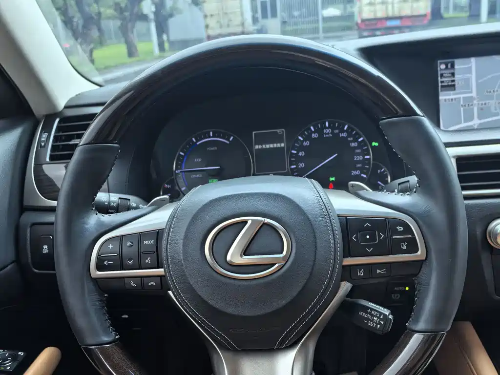 Lexus GS 2018 — фото 16